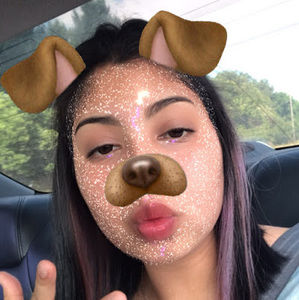 Meet your Posher, Cecilia